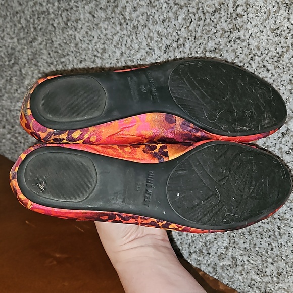 nine west printed flats 8.5 - Picture 3 of 4